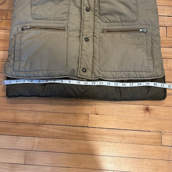 Down Designs Vests - Picture 14 of 14